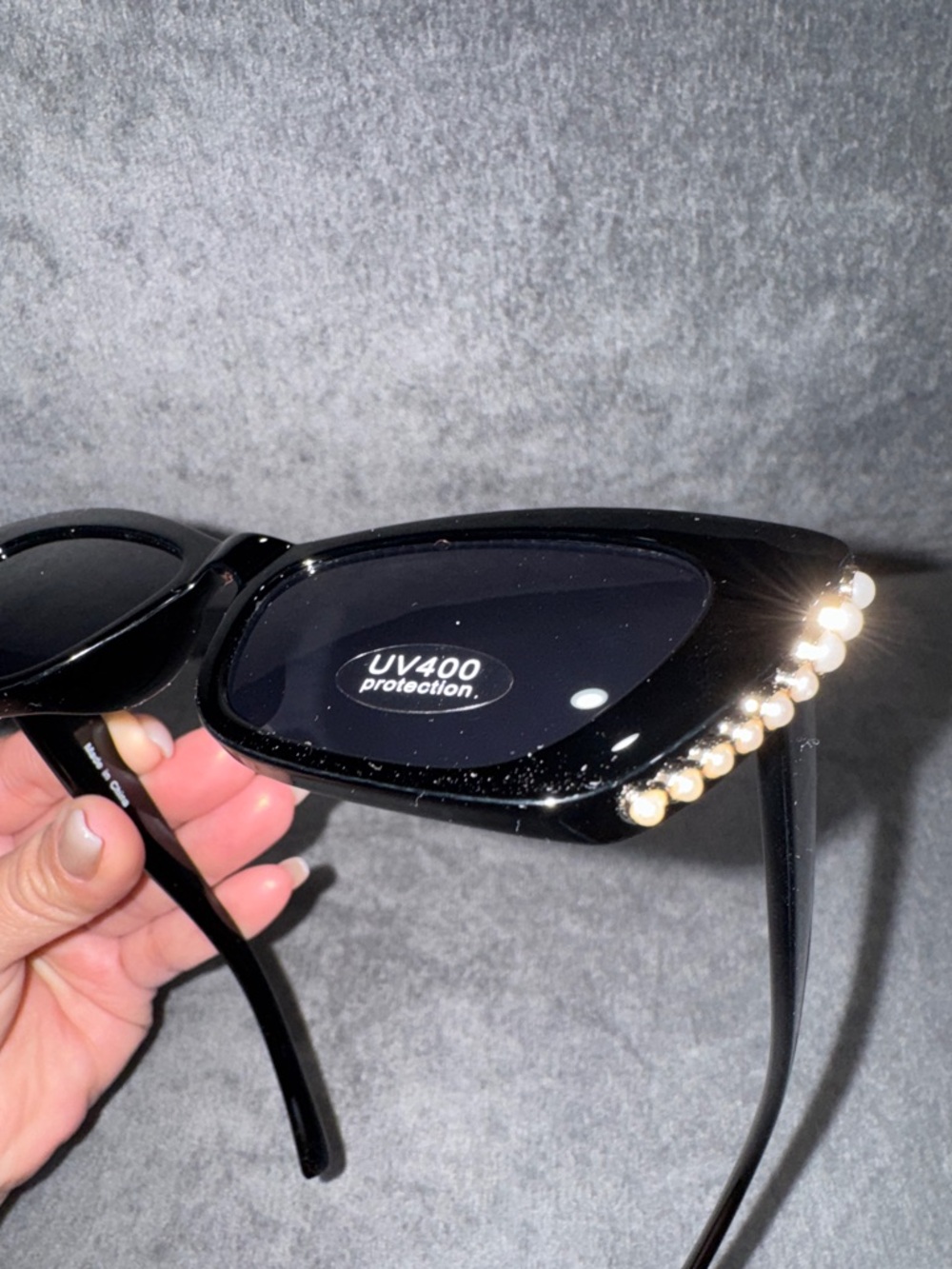 Black Pearl-Accent Cat Eye Sunglasses - NIB - Picture 7 of 8